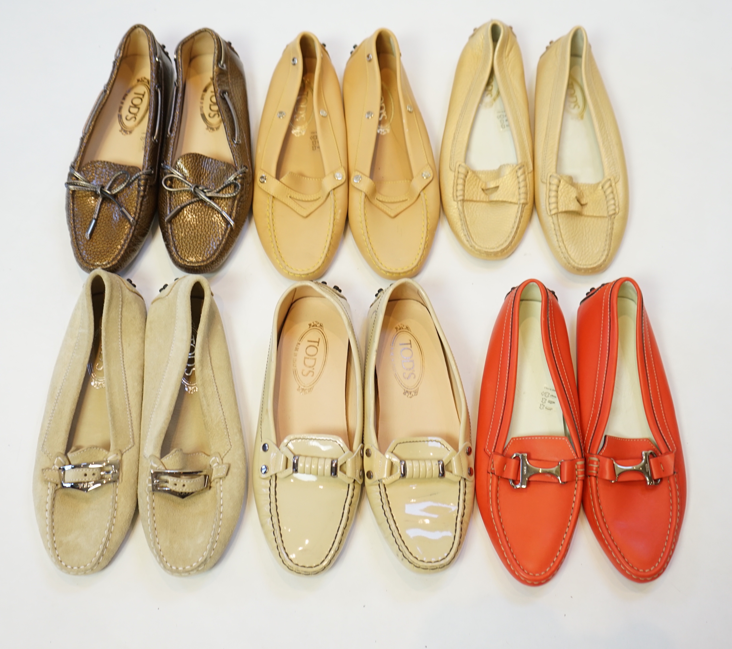 Six pairs of Tod's lady's loafer/driving shoes, size EU 38.5